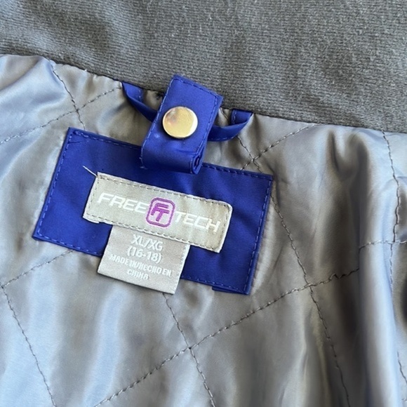 Free Tech Winter Jacket Grape Blue Size XL - Picture 9 of 10